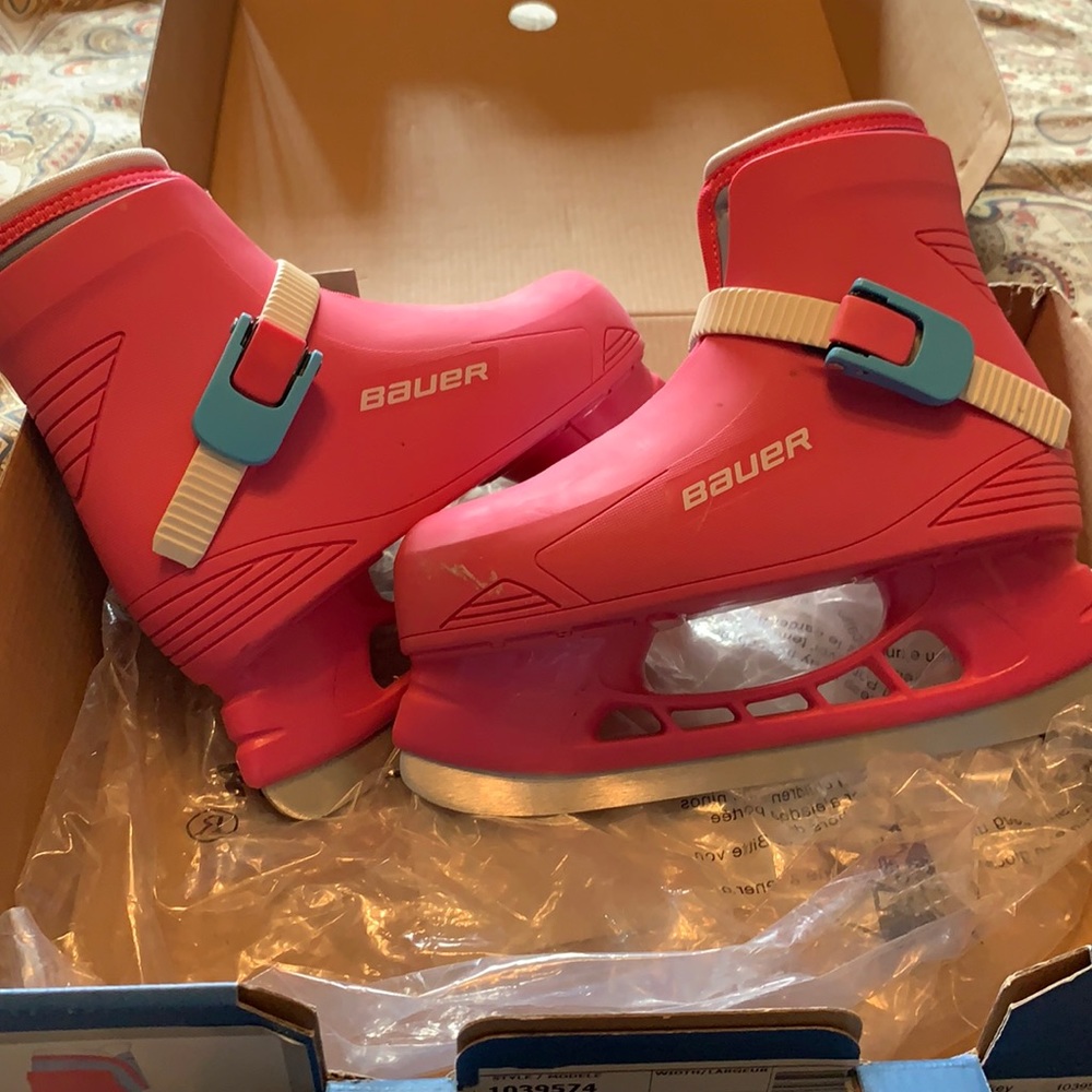 Skates